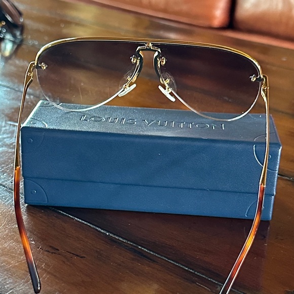 Auth. Louis Vuitton grease mask sunglasses z1469u - Picture 5 of 15